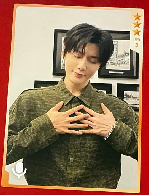 Exclusive Voice Card B